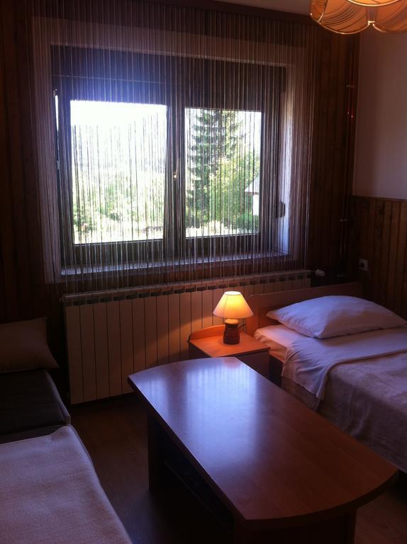 Готель House Pribic Vrelo Korenicko Номер фото