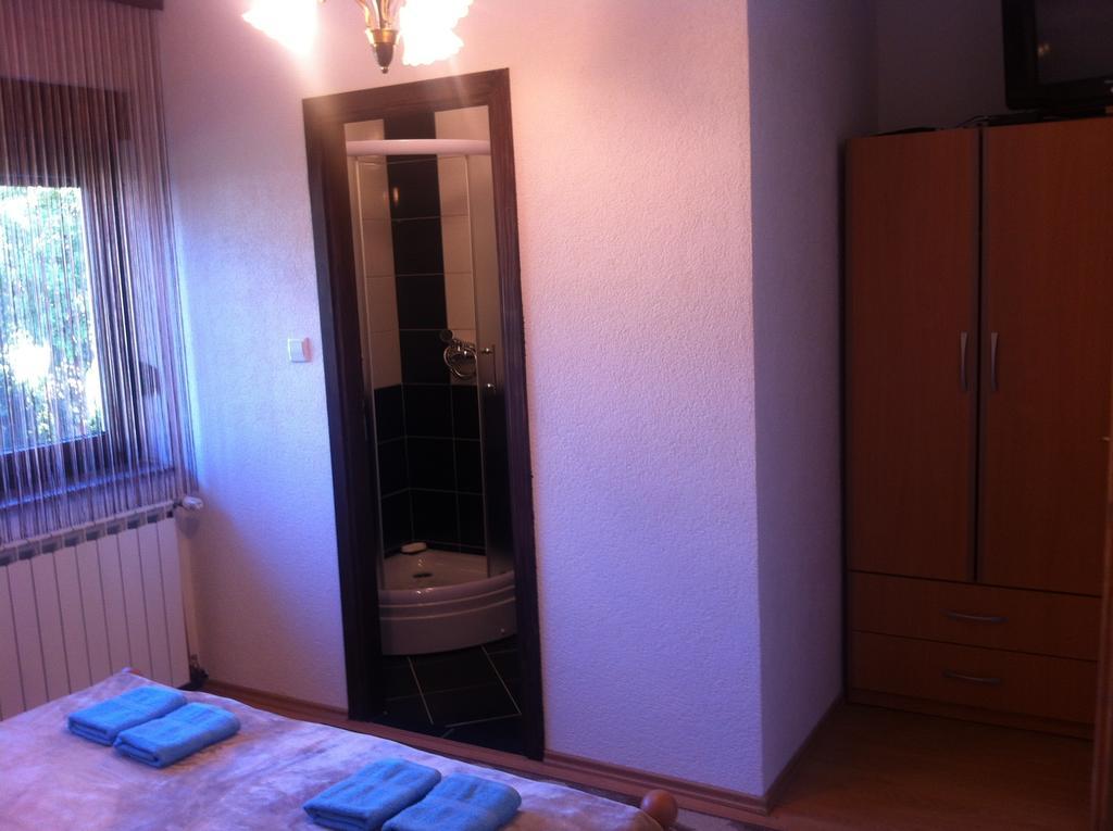 Готель House Pribic Vrelo Korenicko Номер фото